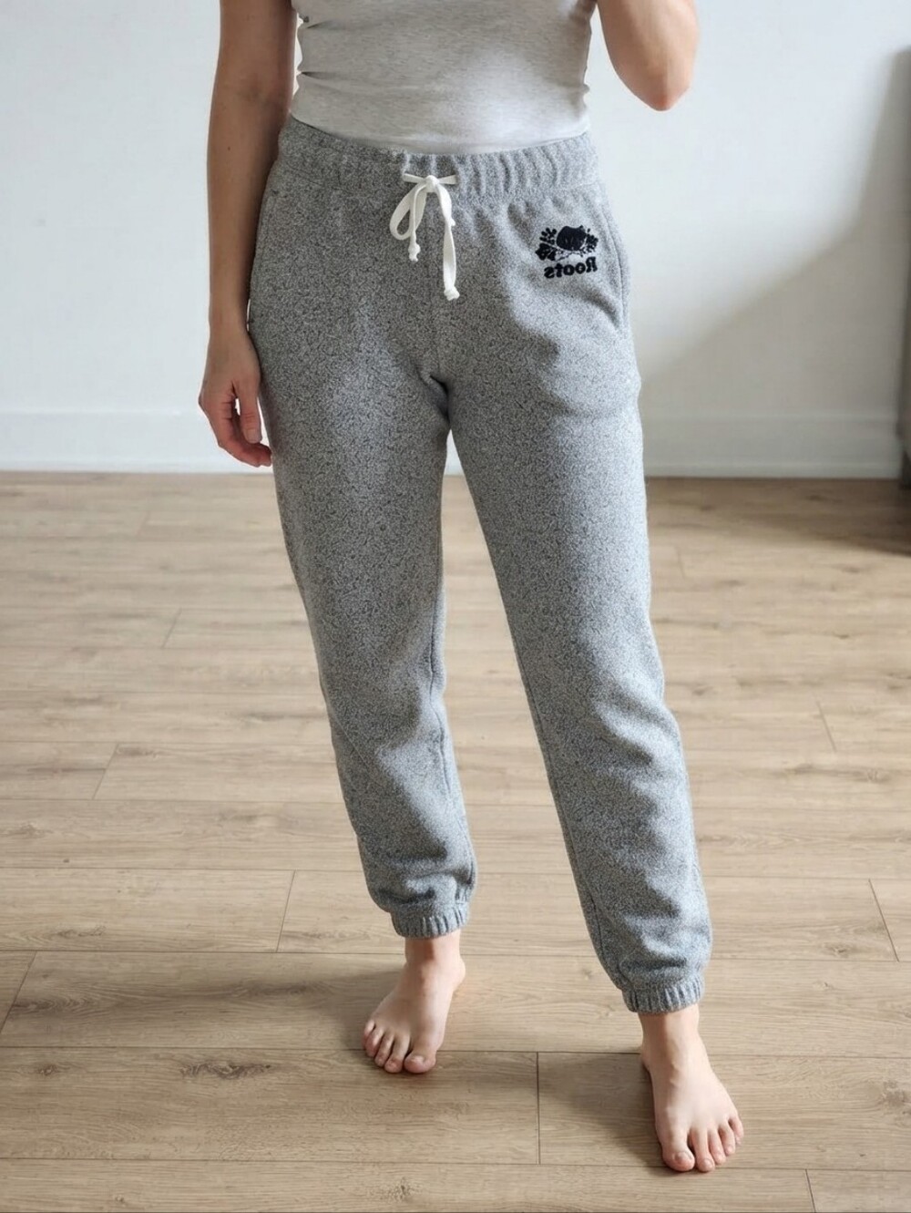 Roots Salt & Pepper Grey Classic Beaver Logo Sweatpants Joggers